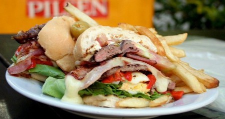 Gastronomia Uruguaia - Chivito